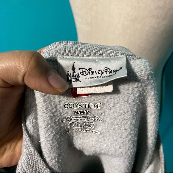 Vintage Disney Parks M Walt Disney World Since 1972 Grey Crewneck Sweater - Picture 4 of 5